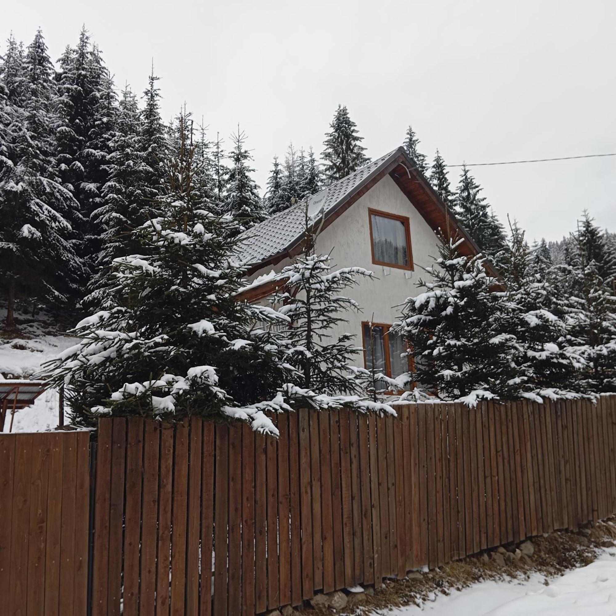 Villa Csillag Kulcsoshaz Gheorgheni  Exterior foto